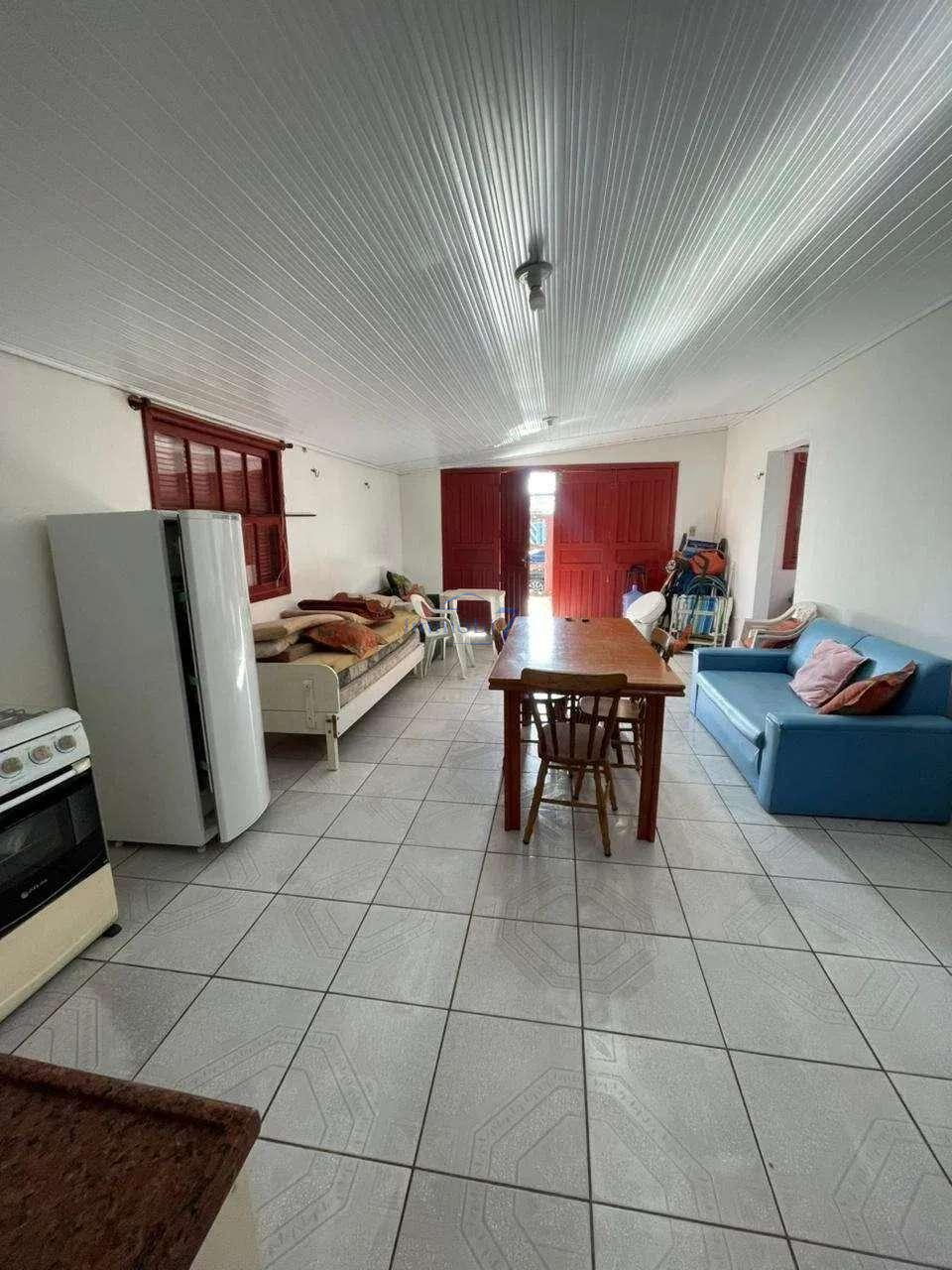  - Casa para alugar em Tramandaí, com 3 quartos