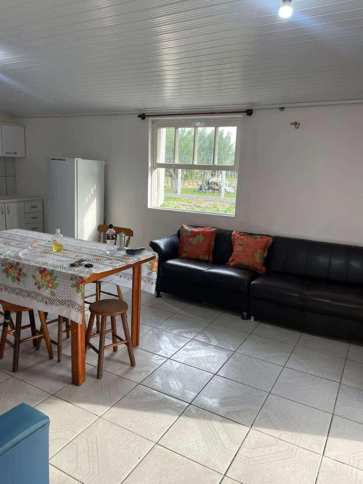  - Casa para alugar em Tramandaí, com 3 quartos