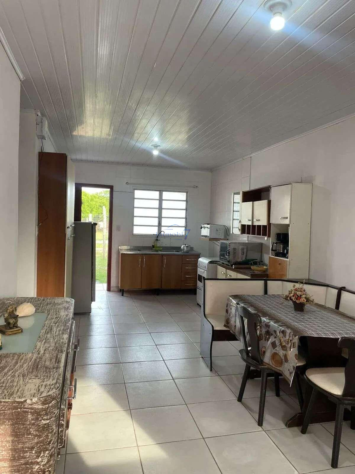  - Casa para alugar em Tramandaí, com 3 quartos